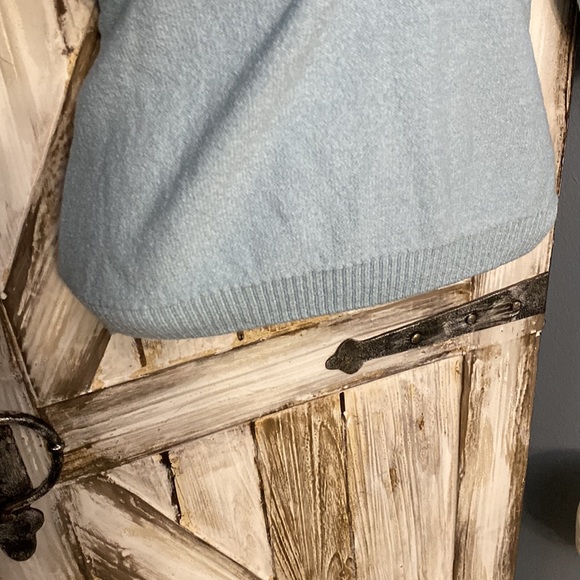 St. John wool sweater size small - Picture 6 of 12